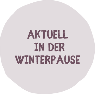 Sommerangebote badge: 'SOMMER-ANGEBOTE' and 'im be active' with a right arrow on a pale circular background.